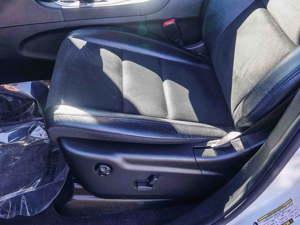 Thumbnail: 2022 Jeep Grand Cherokee - 23