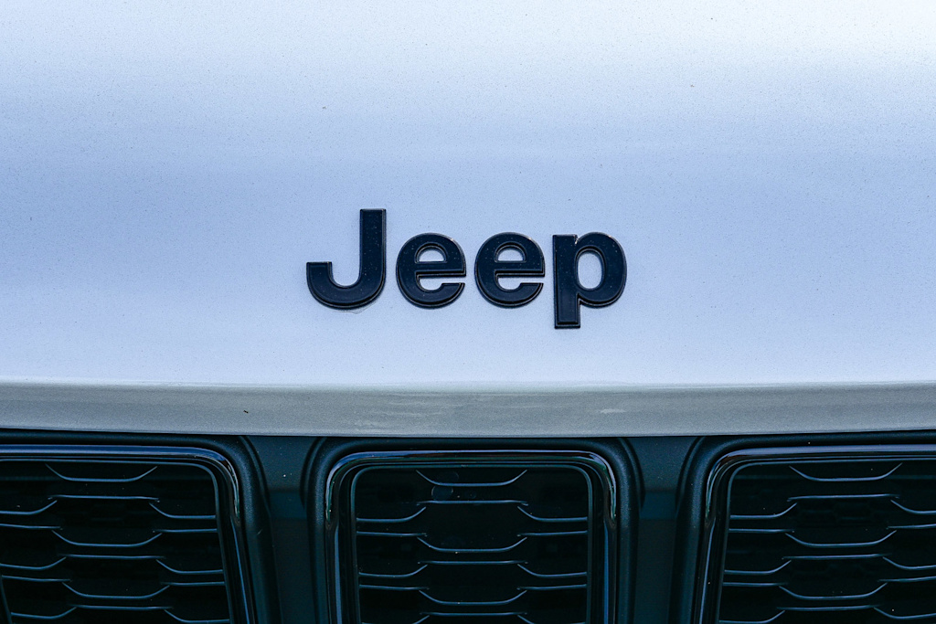 Thumbnail: 2025 Jeep Grand Cherokee - 24