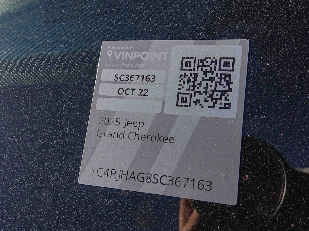 Thumbnail: 2025 Jeep Grand Cherokee - 28