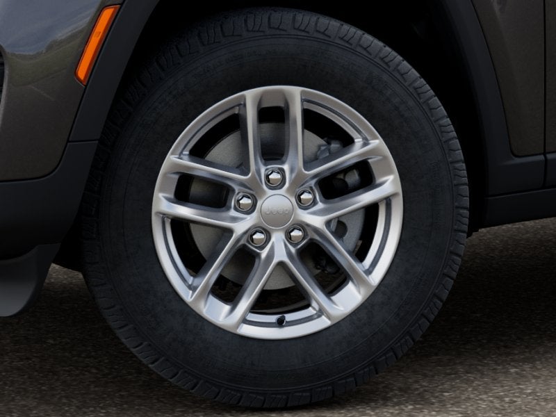 2026 Jeep Grand Cherokee Laredo - Photo 5