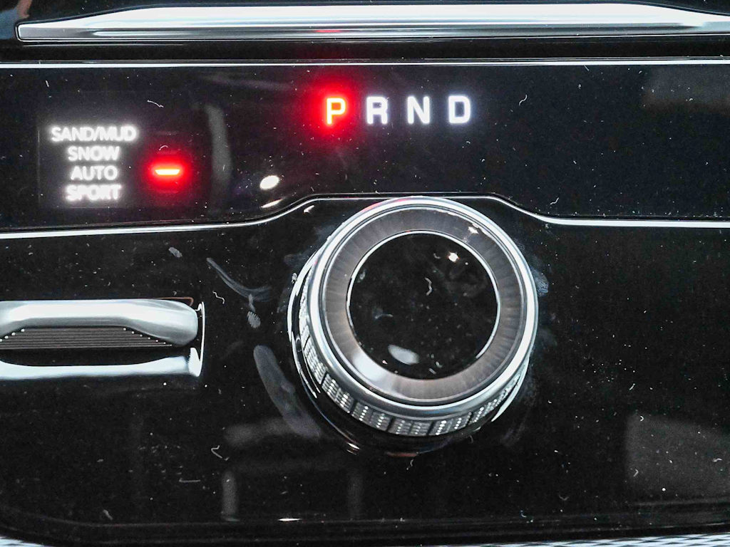 Thumbnail: 2025 Jeep Grand Cherokee - 37