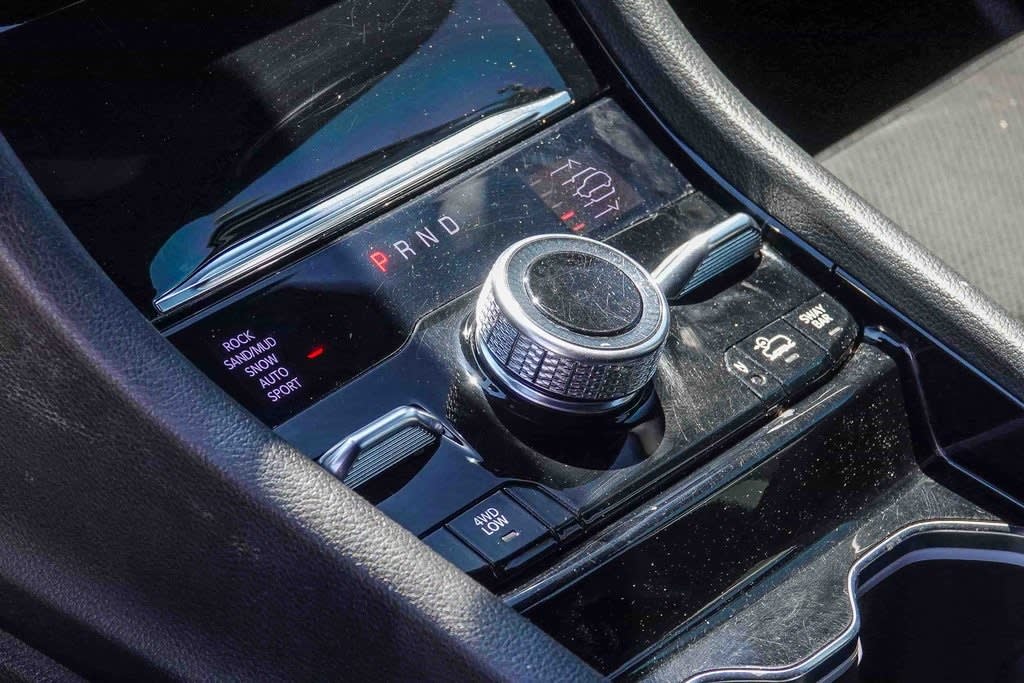 Thumbnail: 2022 Jeep Grand Cherokee - 13