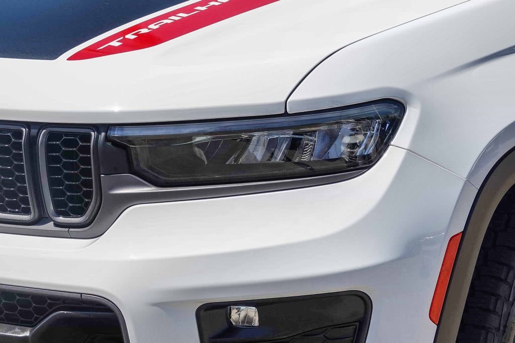 Thumbnail: 2022 Jeep Grand Cherokee - 20