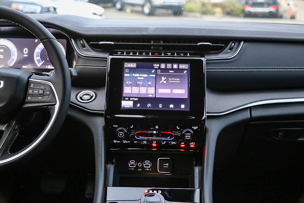 Thumbnail: 2025 Jeep Grand Cherokee L - 13