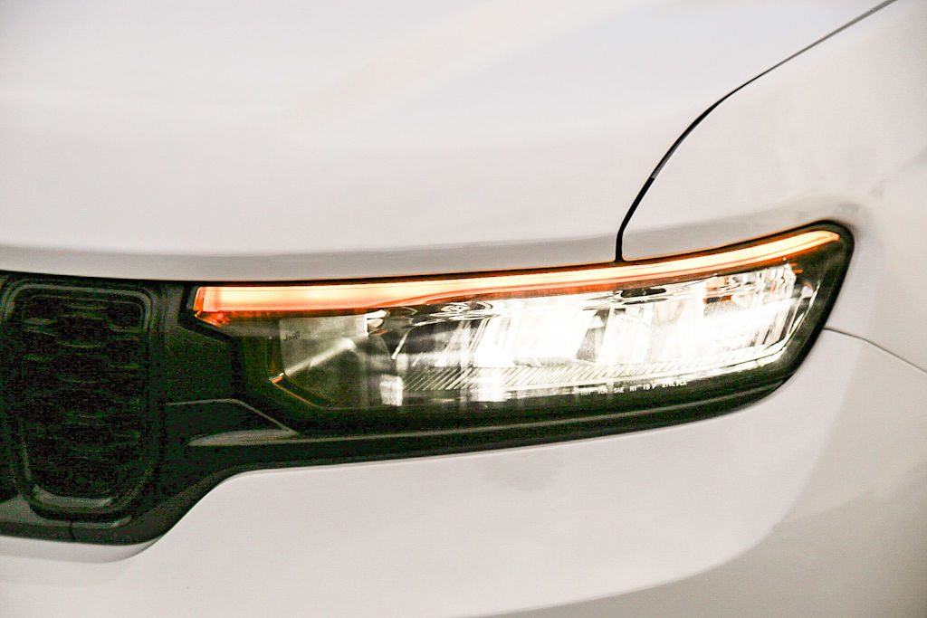 Thumbnail: 2025 Jeep Grand Cherokee L - 17