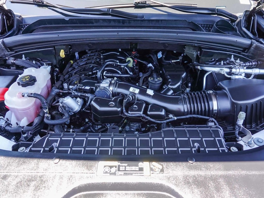 Thumbnail: 2023 Jeep Grand Cherokee L - 8