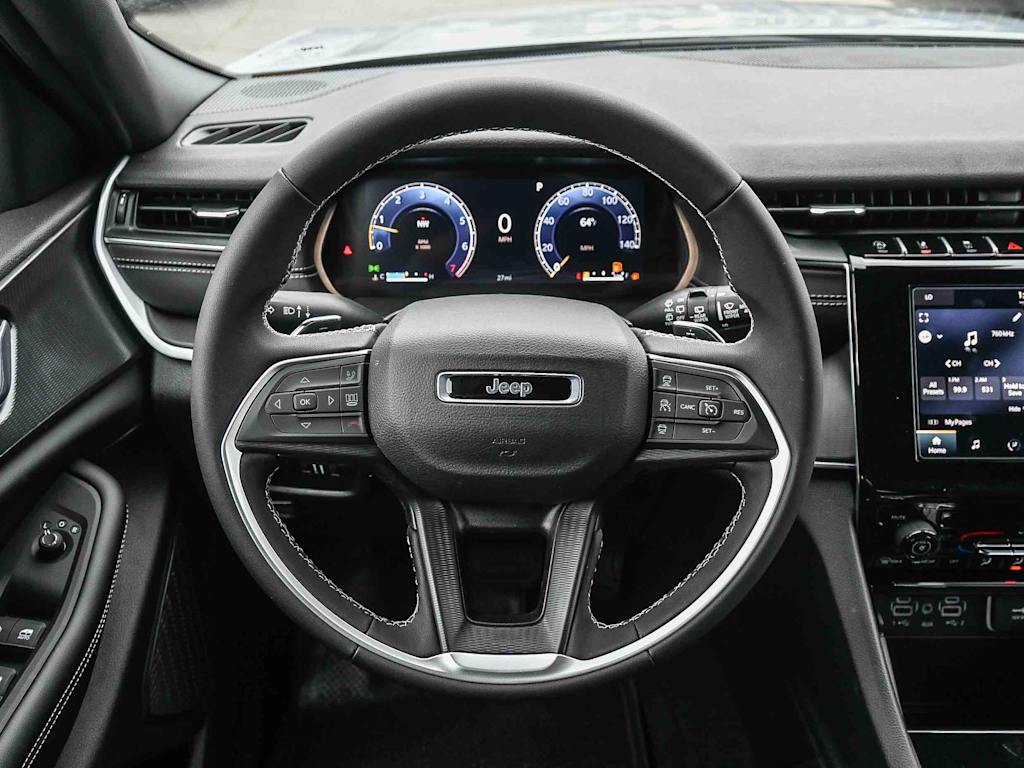 Thumbnail: 2025 Jeep Grand Cherokee L - 9