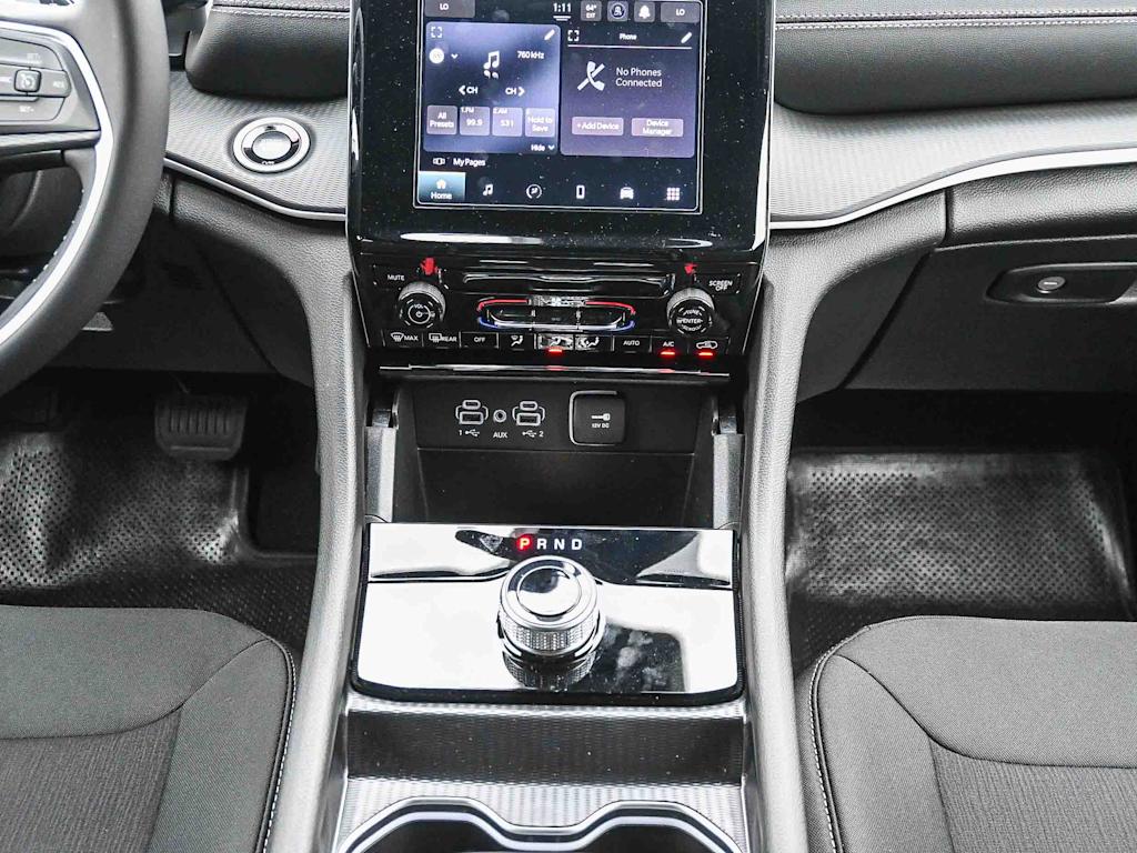 Thumbnail: 2025 Jeep Grand Cherokee L - 15