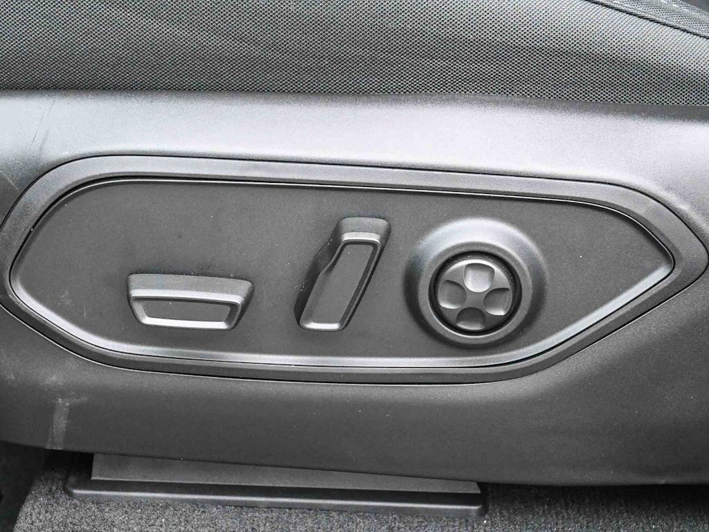 Thumbnail: 2025 Jeep Grand Cherokee L - 34