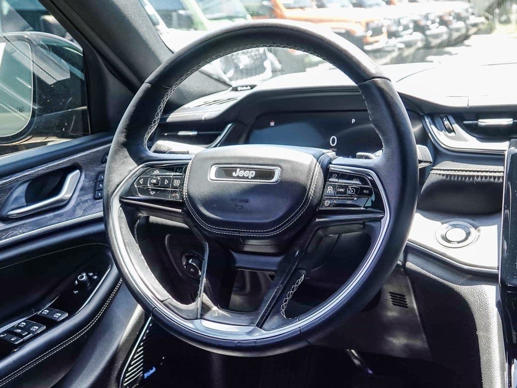 Thumbnail: 2022 Jeep Grand Cherokee L - 9