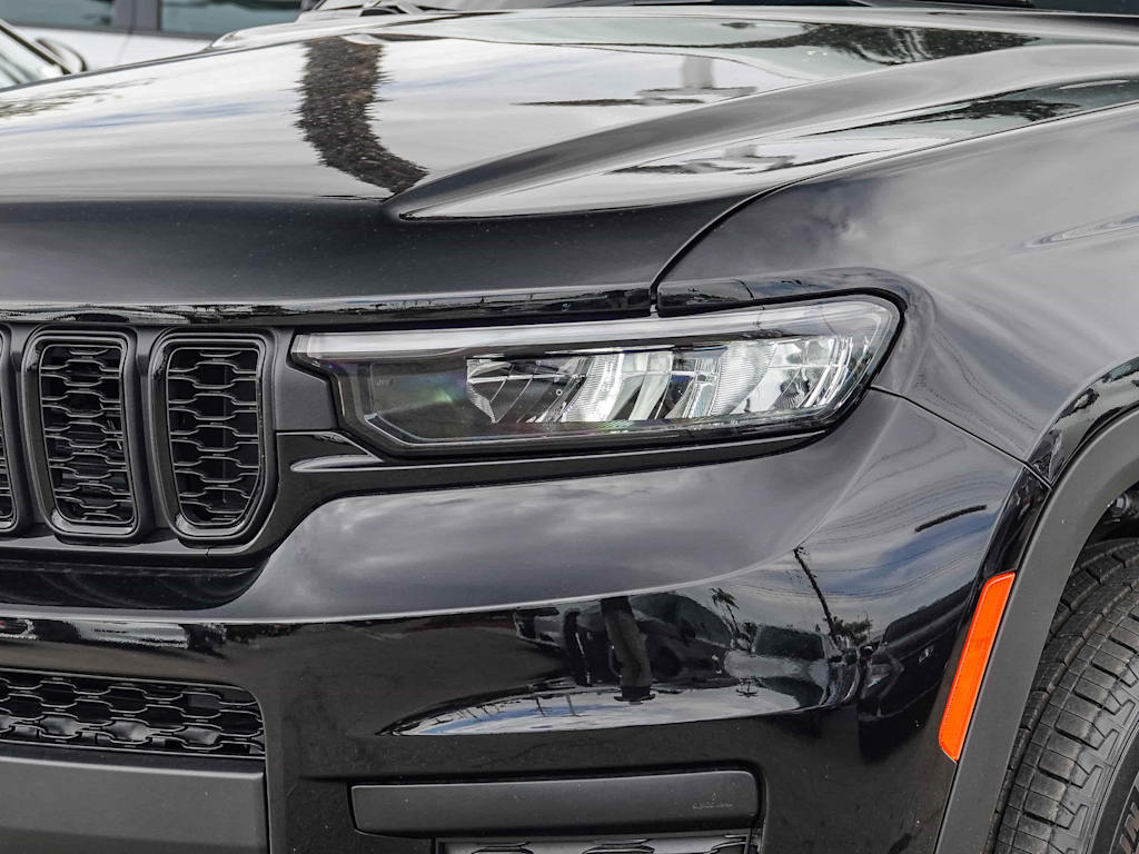 Thumbnail: 2025 Jeep Grand Cherokee L - 19