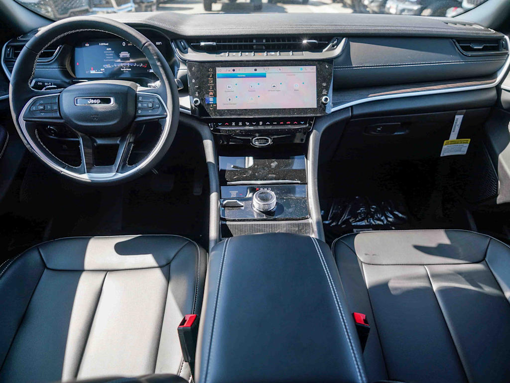 Thumbnail: 2026 Jeep Grand Cherokee L - 2