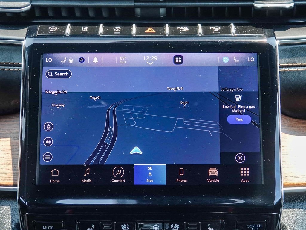 Thumbnail: 2021 Jeep Grand Cherokee L - 17