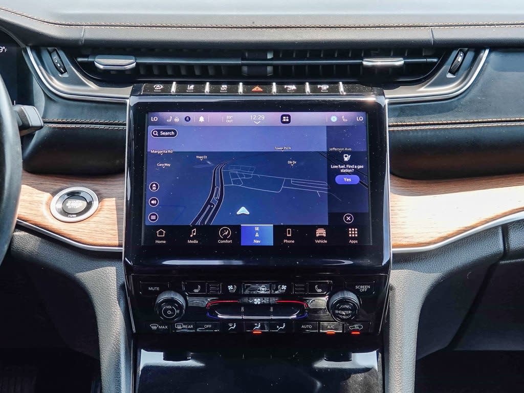 Thumbnail: 2021 Jeep Grand Cherokee L - 12