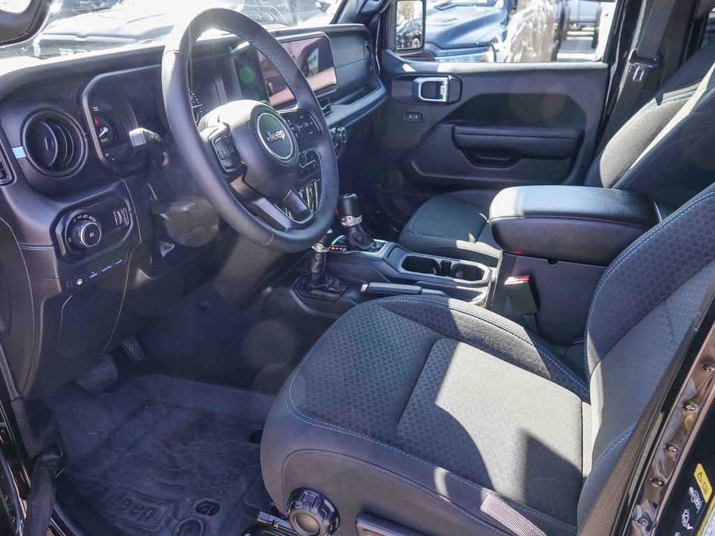 Thumbnail: 2024 Jeep Wrangler - 10