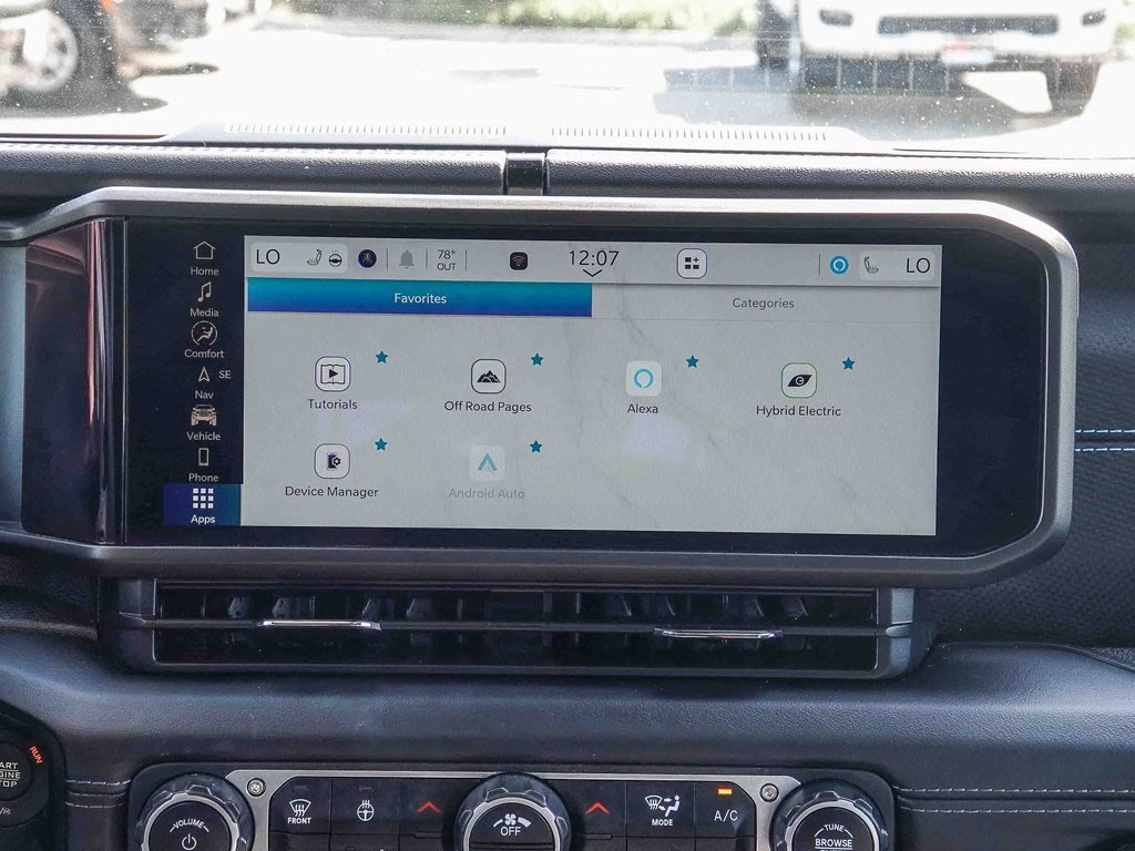 Thumbnail: 2024 Jeep Wrangler - 22