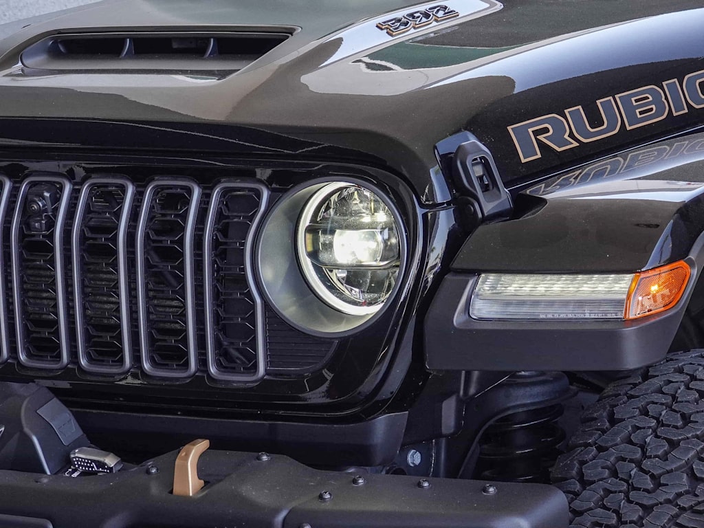 Thumbnail: 2025 Jeep Wrangler - 21