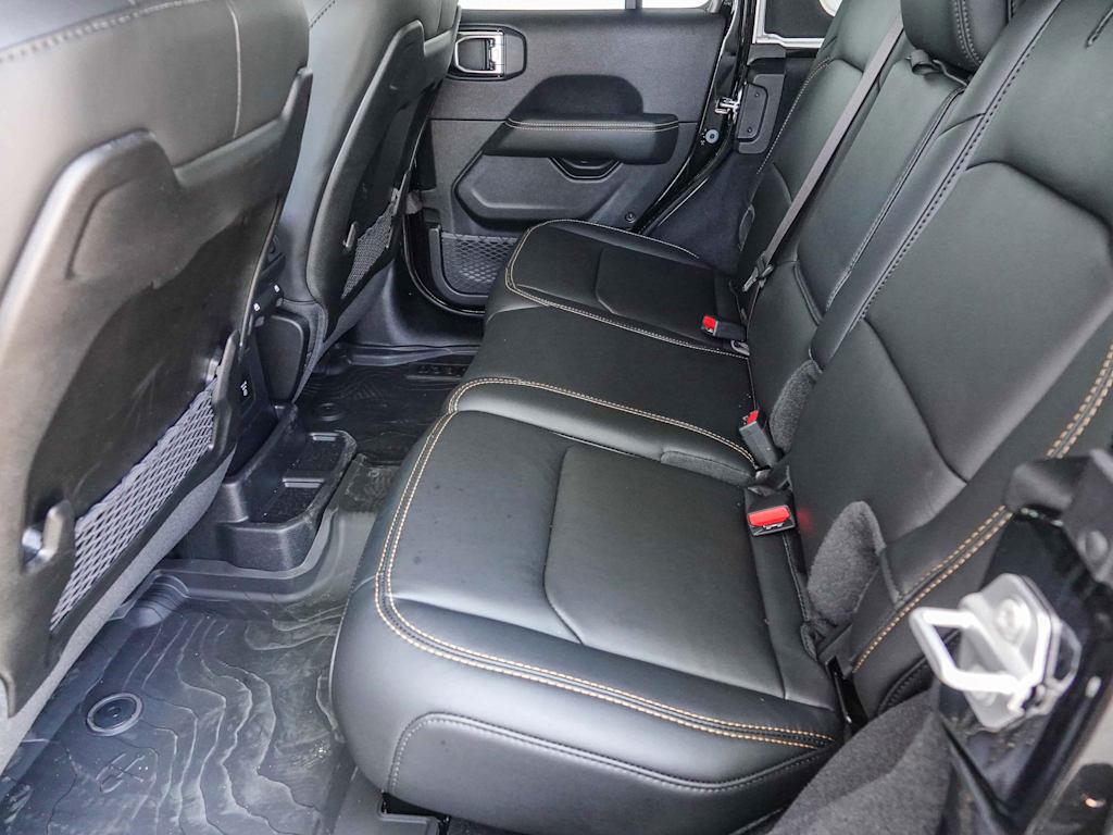 Thumbnail: 2025 Jeep Wrangler - 12