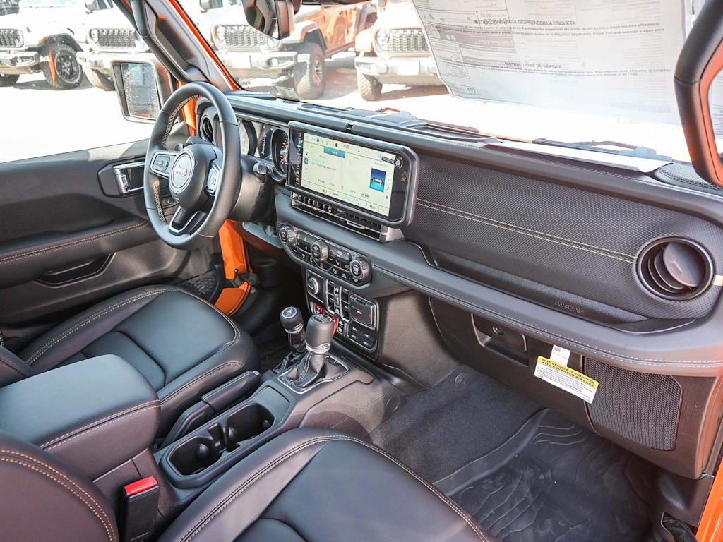 Thumbnail: 2025 Jeep Wrangler - 14