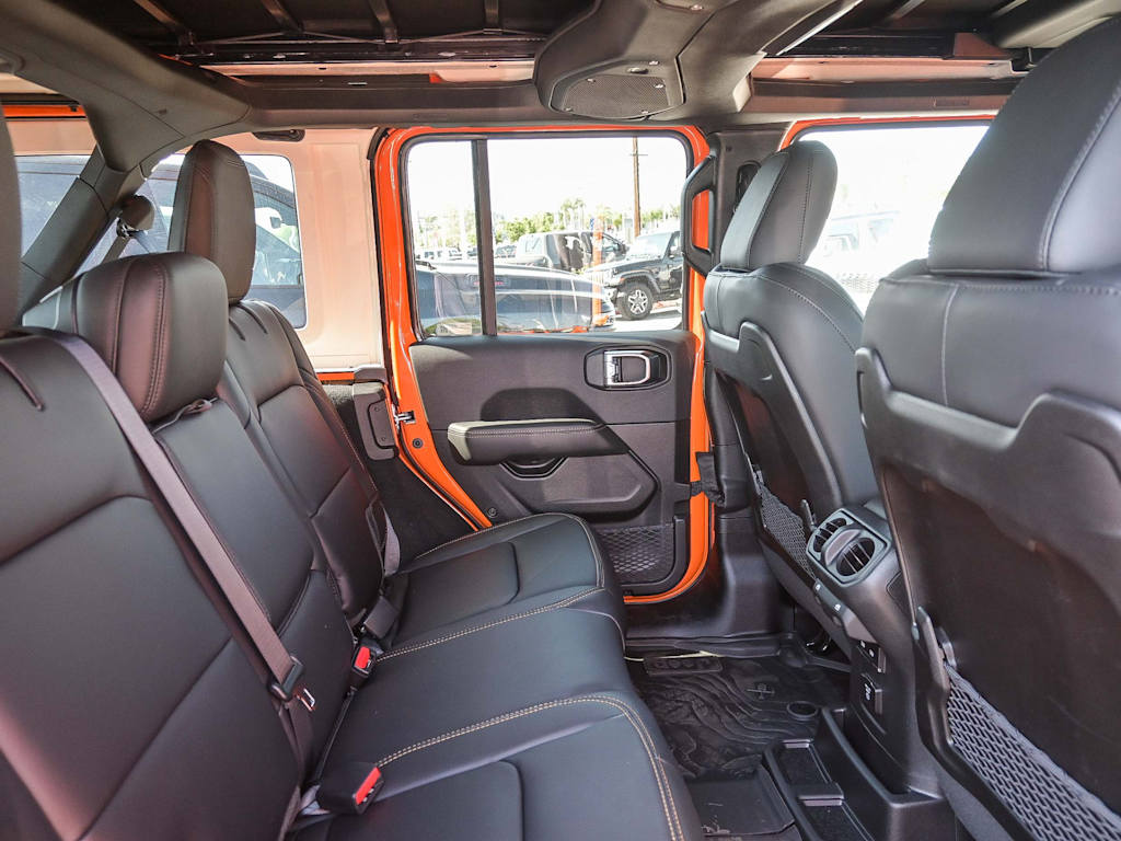 Thumbnail: 2025 Jeep Wrangler - 12