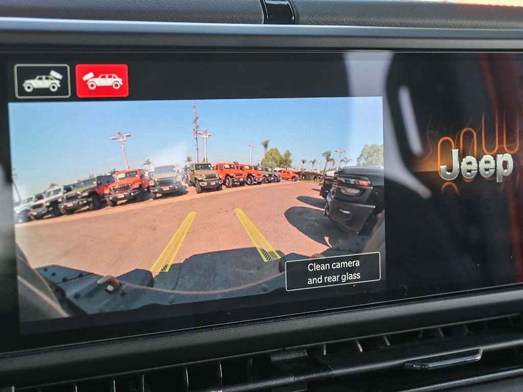 Thumbnail: 2025 Jeep Wrangler - 35