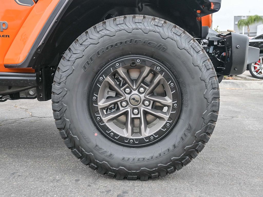 Thumbnail: 2025 Jeep Wrangler - 23