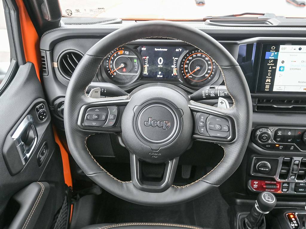 Thumbnail: 2025 Jeep Wrangler - 9