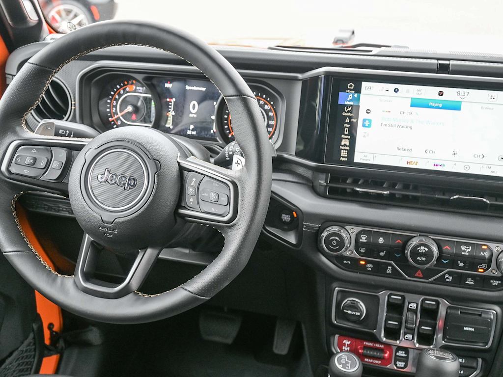 Thumbnail: 2025 Jeep Wrangler - 14