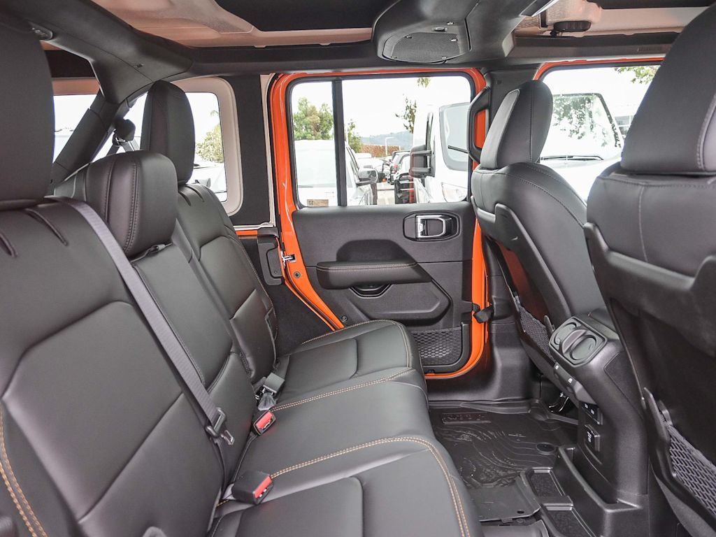 Thumbnail: 2025 Jeep Wrangler - 12