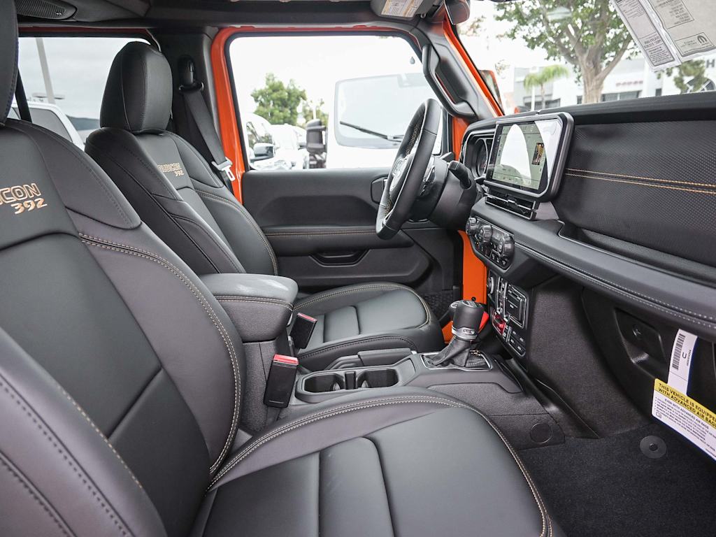 Thumbnail: 2025 Jeep Wrangler - 10