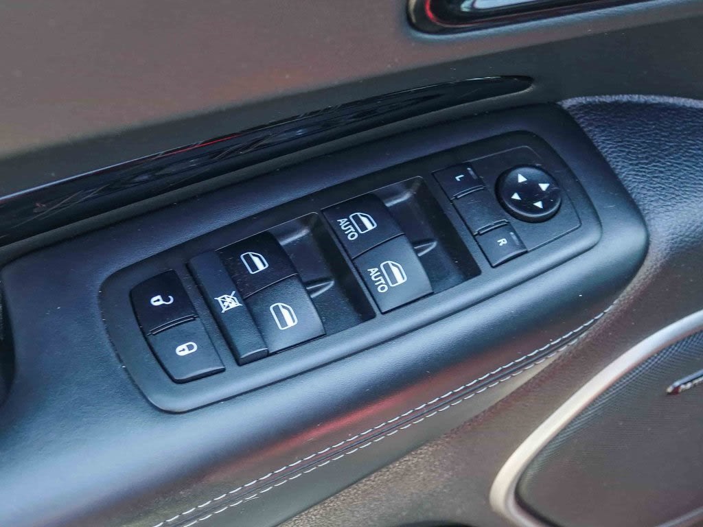 Thumbnail: 2021 Dodge Durango - 20