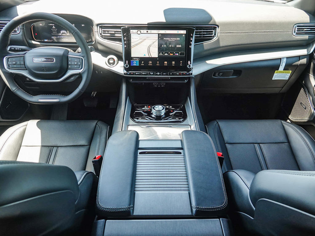 Thumbnail: 2026 Jeep Grand Wagoneer L - 2