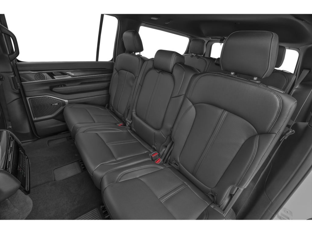 Thumbnail: 2024 Jeep Wagoneer - 7