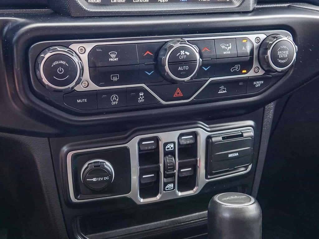 Thumbnail: 2021 Jeep Gladiator - 25