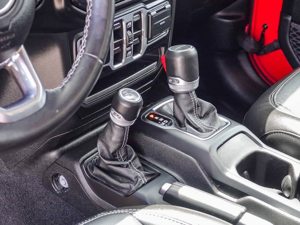 Thumbnail: 2021 Jeep Gladiator - 14