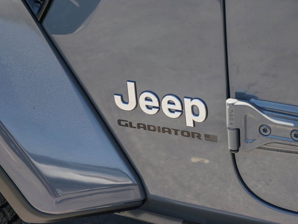 Thumbnail: 2023 Jeep Gladiator - 6