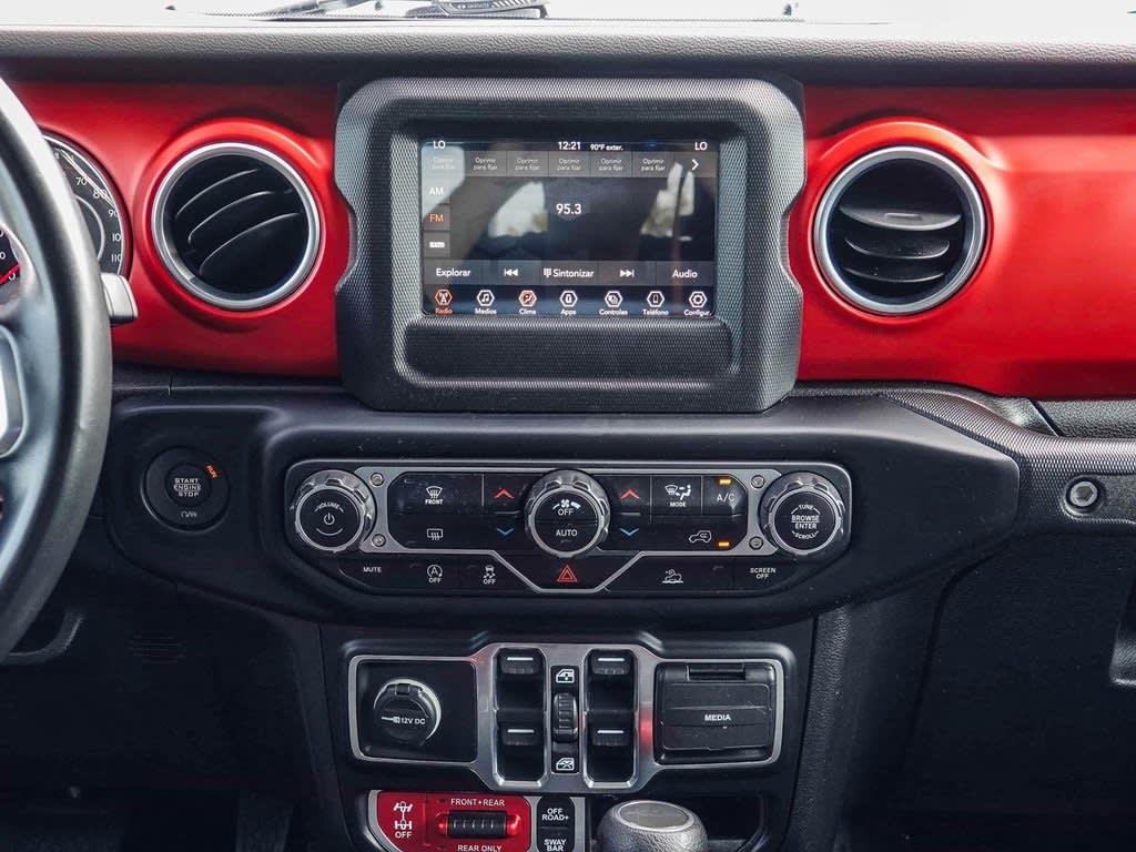 Thumbnail: 2021 Jeep Gladiator - 12