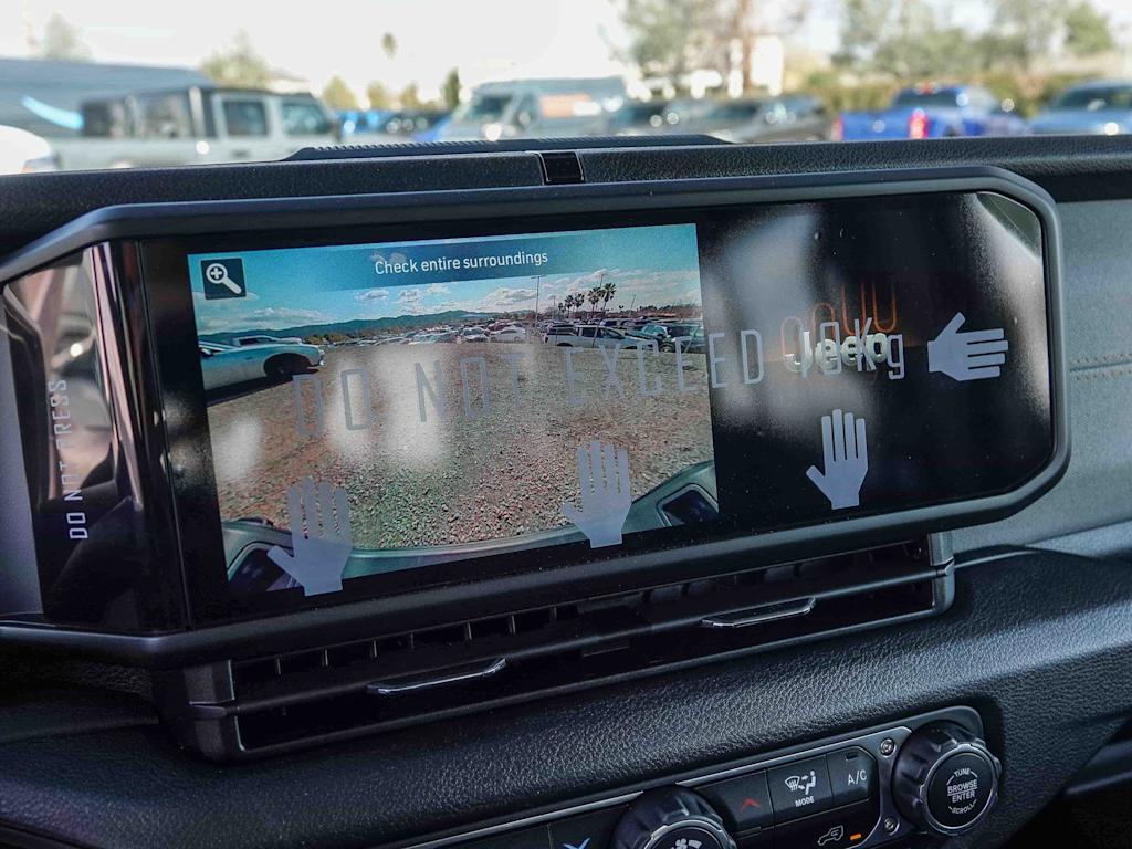 2025 Jeep Gladiator Sport 24