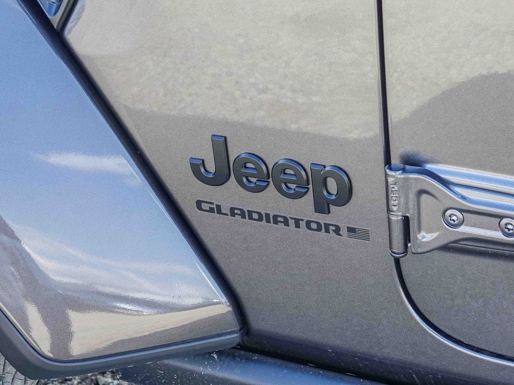 2025 Jeep Gladiator Sport 6