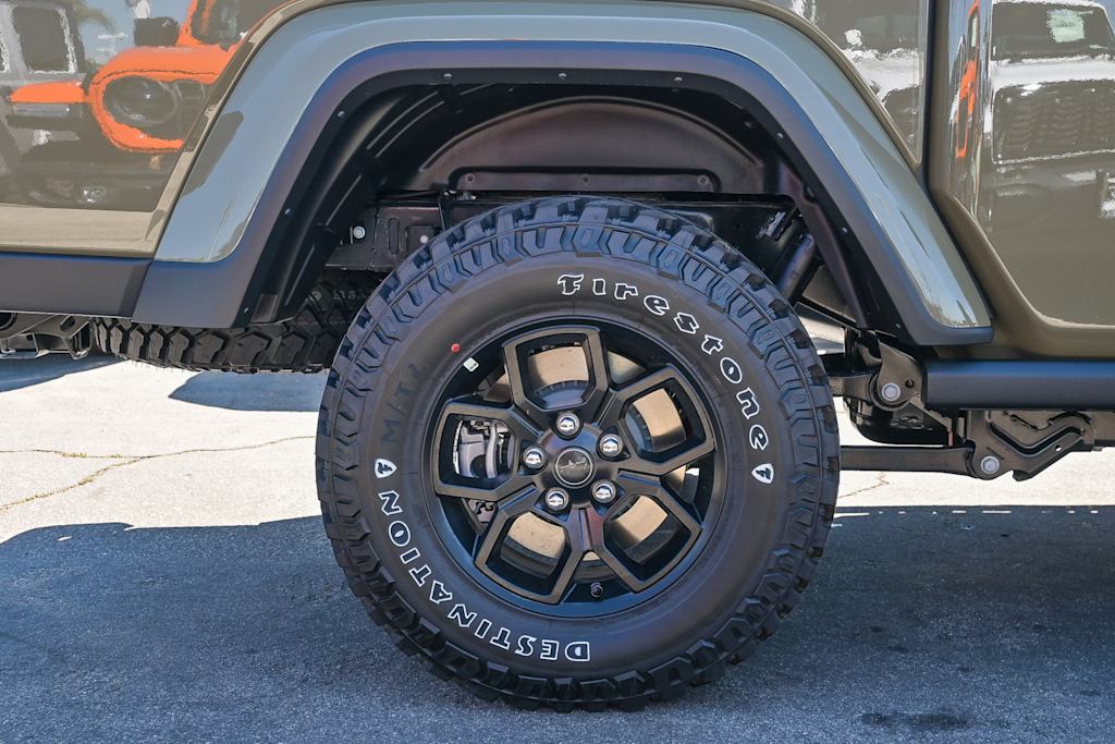 Thumbnail: 2025 Jeep Gladiator - 7
