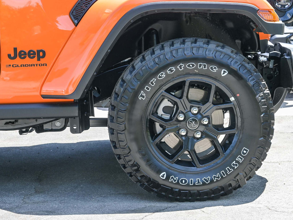 Thumbnail: 2025 Jeep Gladiator - 21