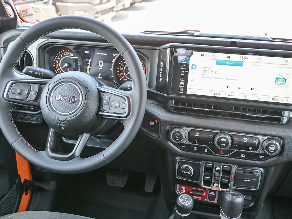 Thumbnail: 2025 Jeep Gladiator - 14