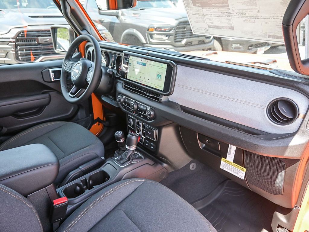 Thumbnail: 2025 Jeep Gladiator - 25