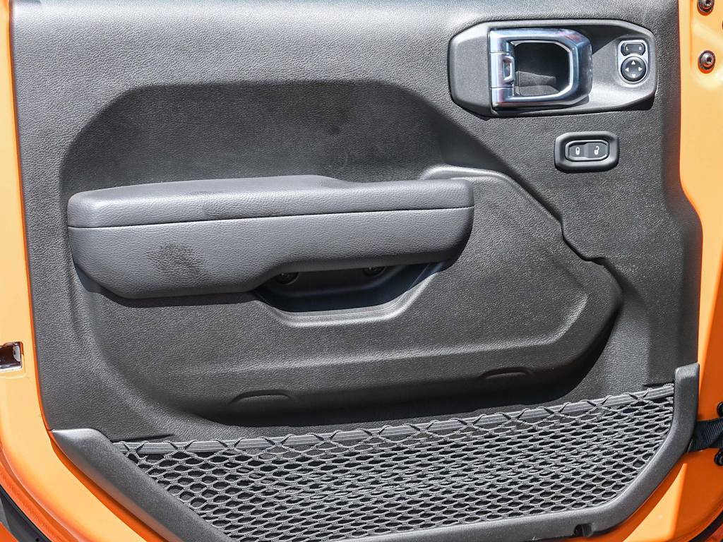 Thumbnail: 2025 Jeep Gladiator - 28