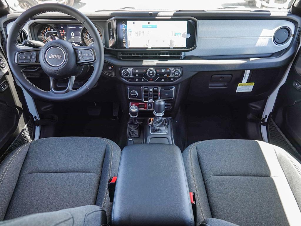 Thumbnail: 2025 Jeep Gladiator - 2