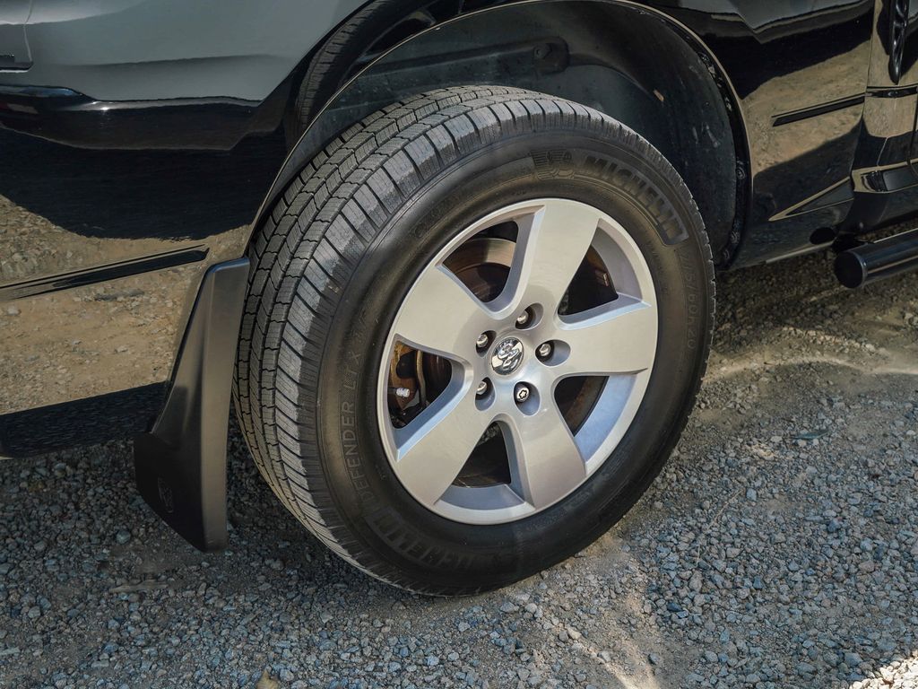 Thumbnail: 2012 RAM 1500 - 12