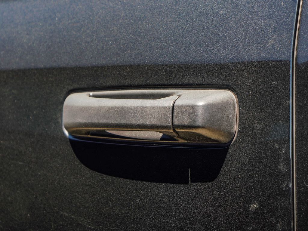 Thumbnail: 2012 RAM 1500 - 19