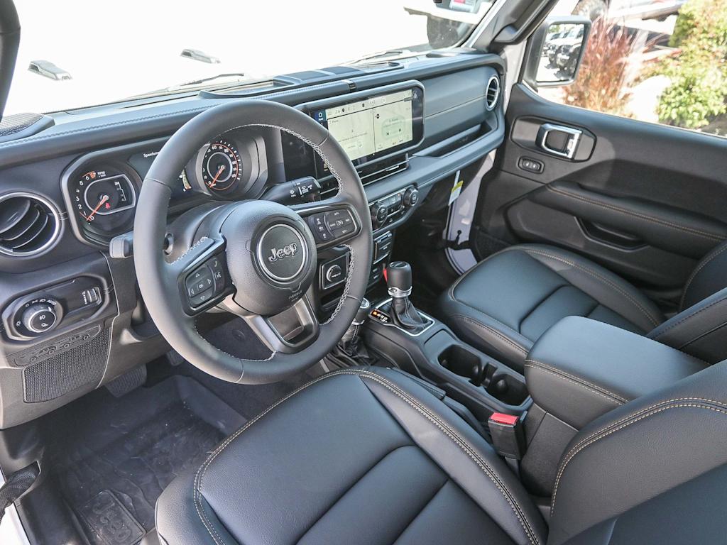 Thumbnail: 2025 Jeep Gladiator - 2