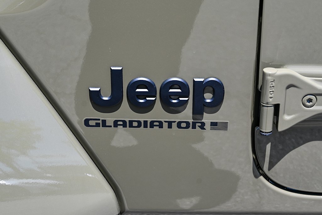 Thumbnail: 2025 Jeep Gladiator - 6