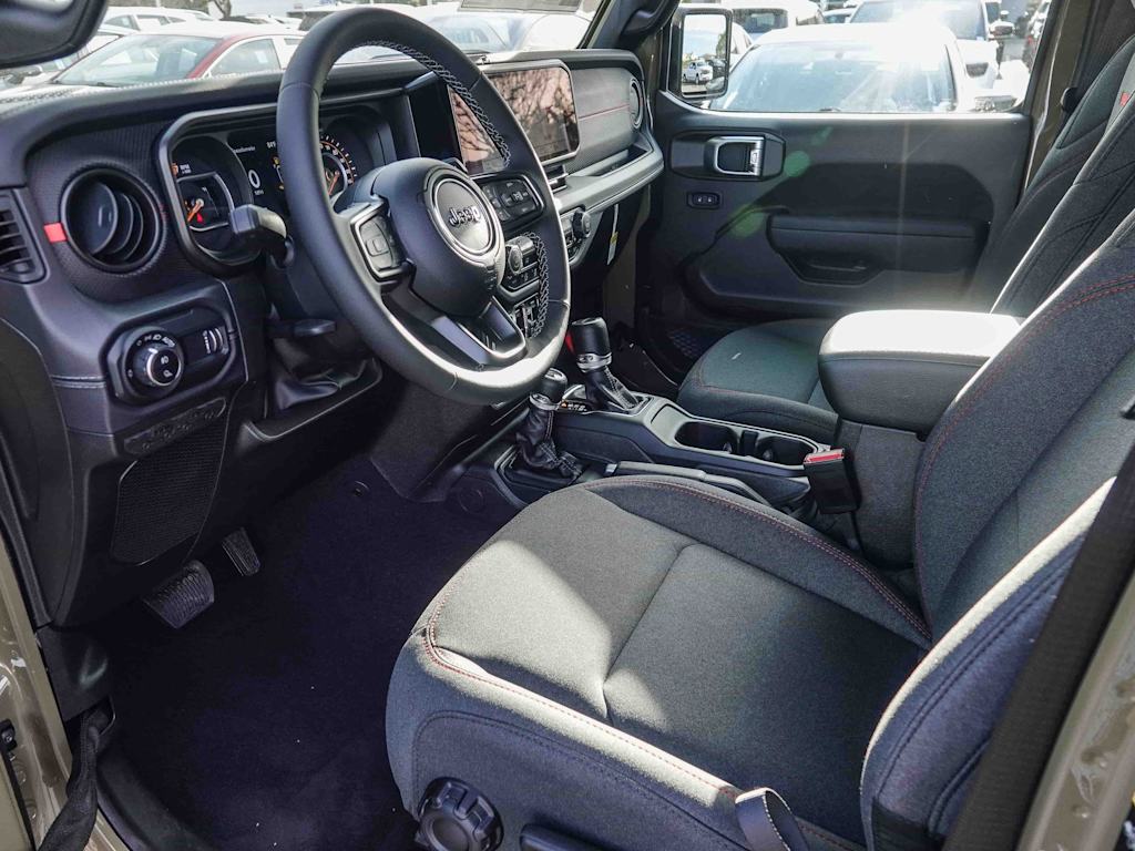 Thumbnail: 2026 Jeep Gladiator - 11